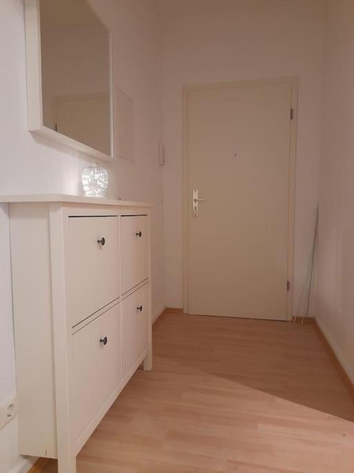 Zwei-Zimmer Wohnung In Wiesbadens Westend Bagian luar foto