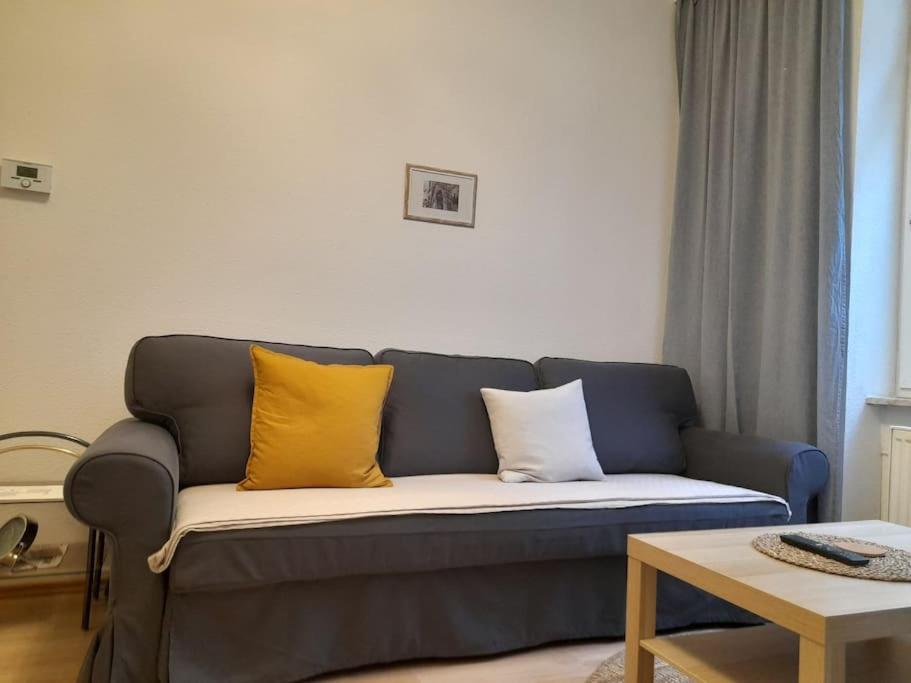 Zwei-Zimmer Wohnung In Wiesbadens Westend Bagian luar foto