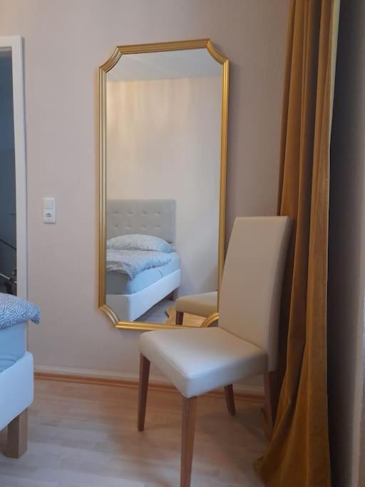 Zwei-Zimmer Wohnung In Wiesbadens Westend Bagian luar foto